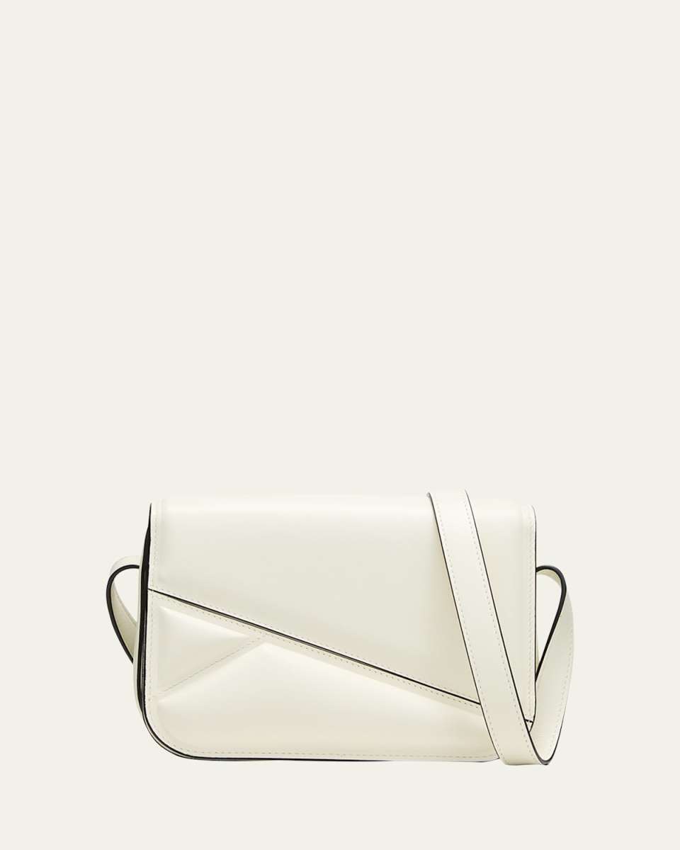 Oscar Medium Trunk Crossbody Bag